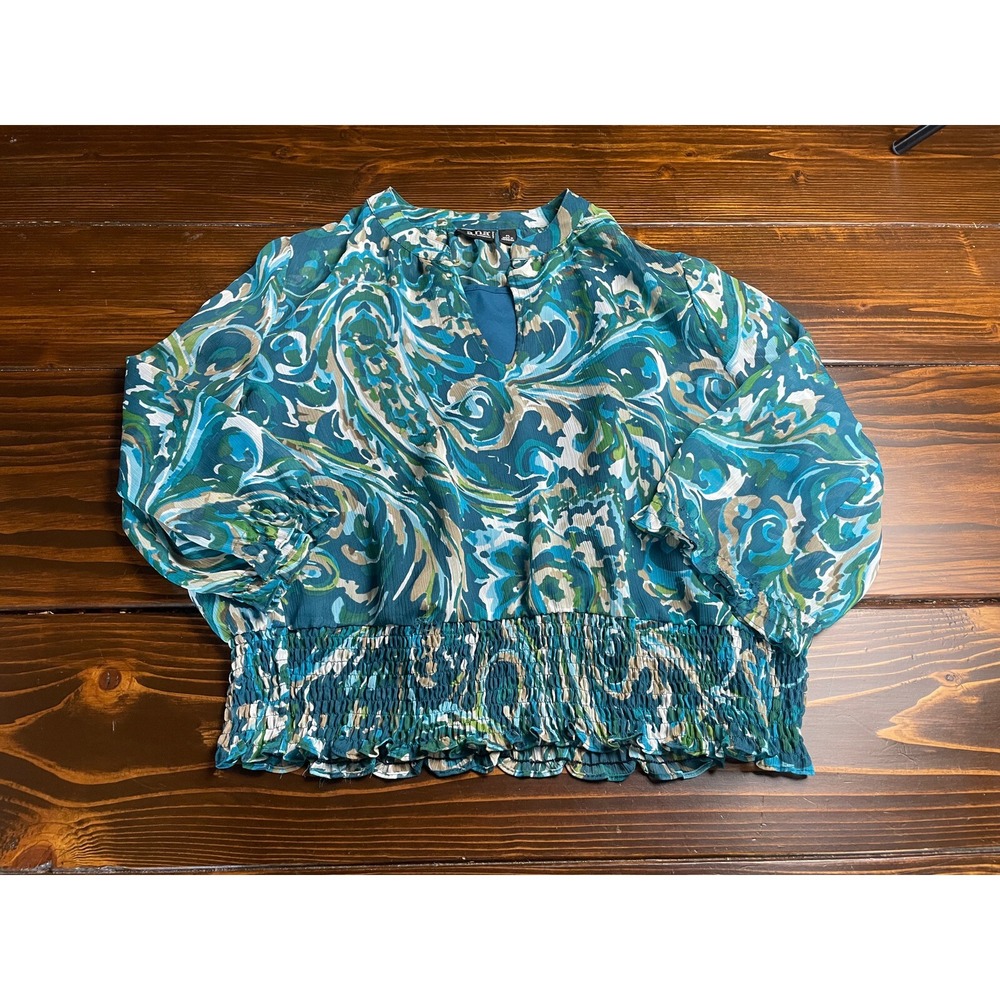 A.N.A A New Approach Shirt Women's Size Petite Large Floral Keyhole Layered